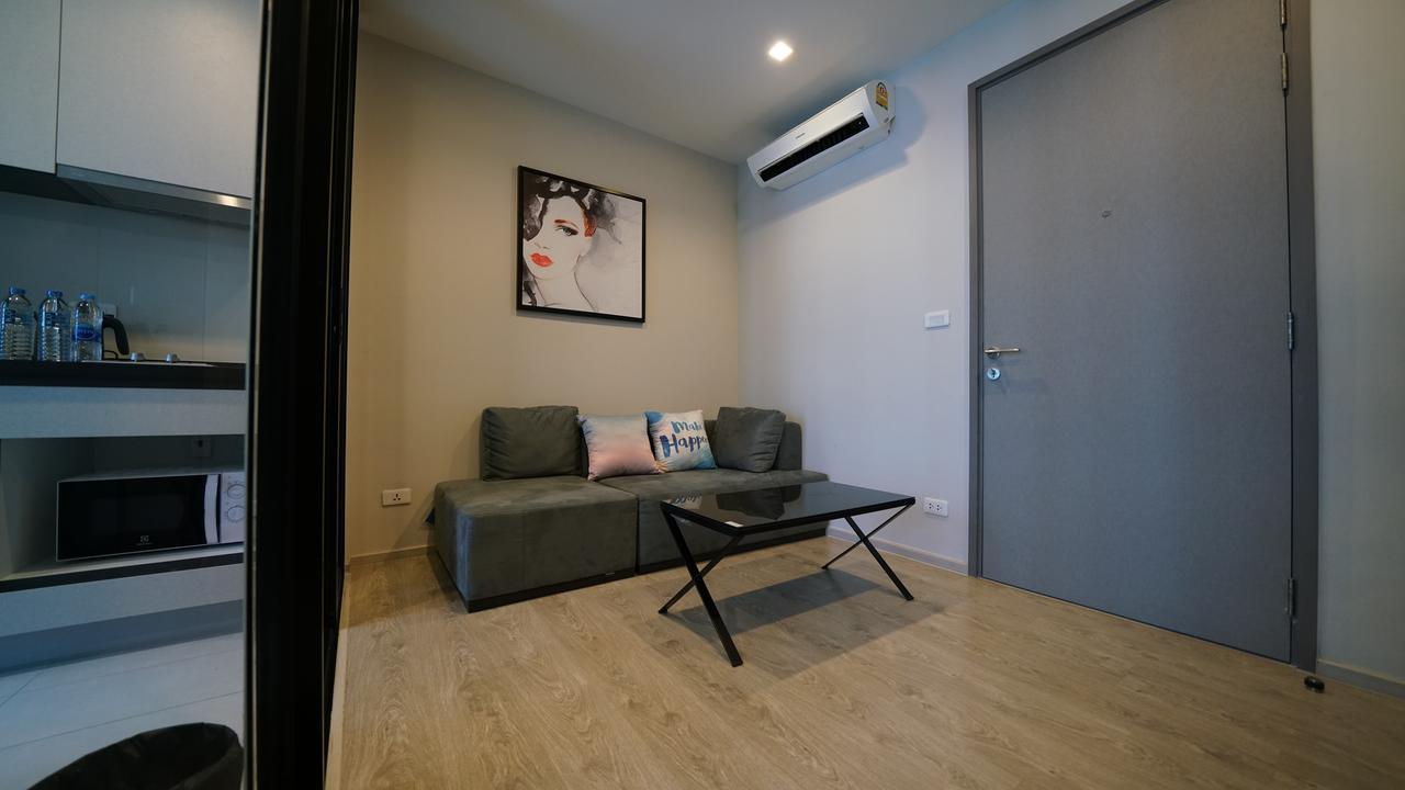 The Base Pattaya Apartment Exterior photo