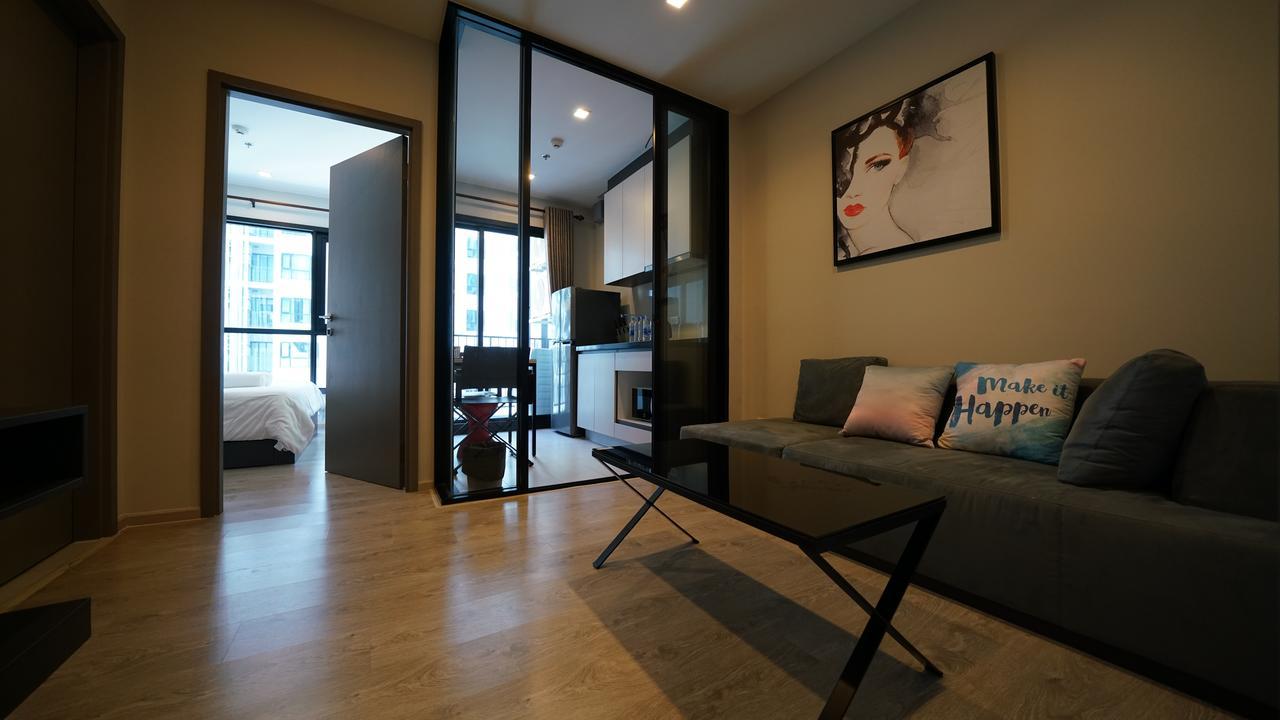 The Base Pattaya Apartment Exterior photo